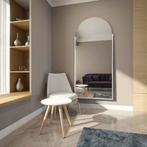 Traditional/Transitional Decorative Framed Mirror